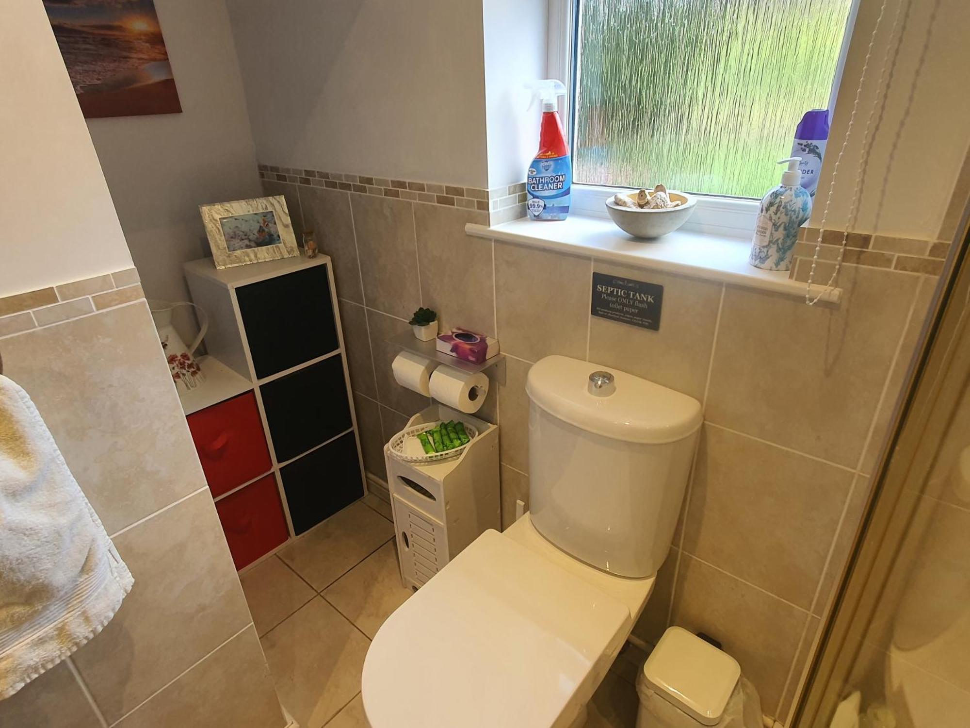 Idyllic 2 Bedroom Self-Contained Upsidedown Annexe Llandrindod Wells Bagian luar foto