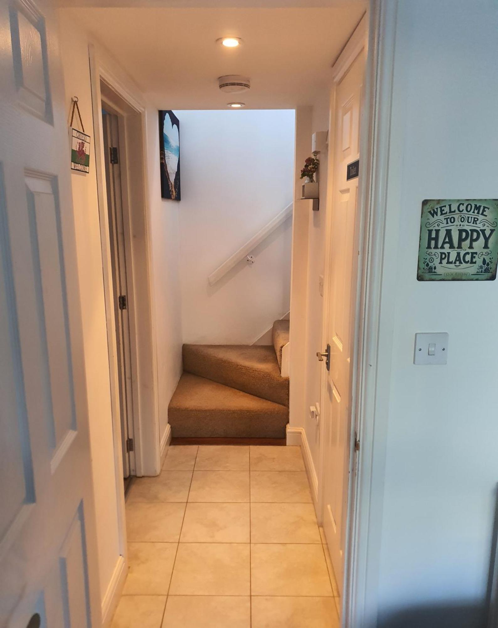 Idyllic 2 Bedroom Self-Contained Upsidedown Annexe Llandrindod Wells Bagian luar foto